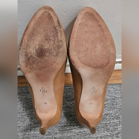 Cole Haab Tan Medium Heel Platform Pumps - Picture 4 of 6